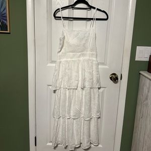 NWT Lulu’s Midi Dress